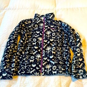 Columbia zip up fleece with zippered pockets.